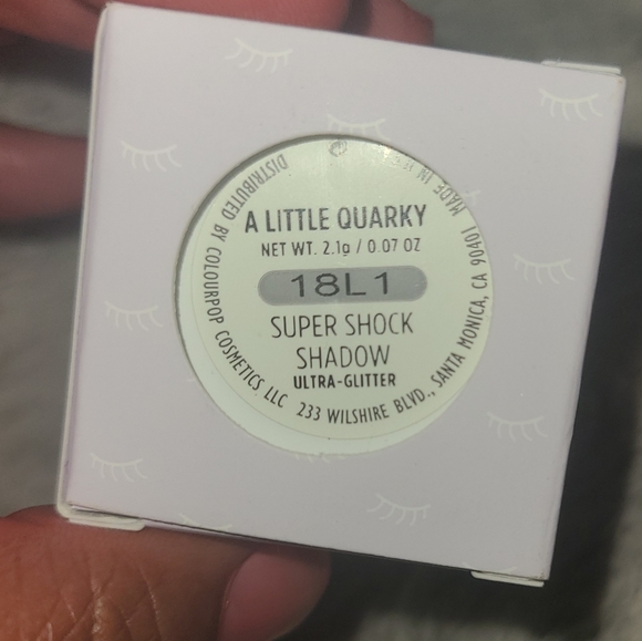 2 Individual eyeshadow from ColourPop. Glitter eyeshadow - Picture 3 of 4